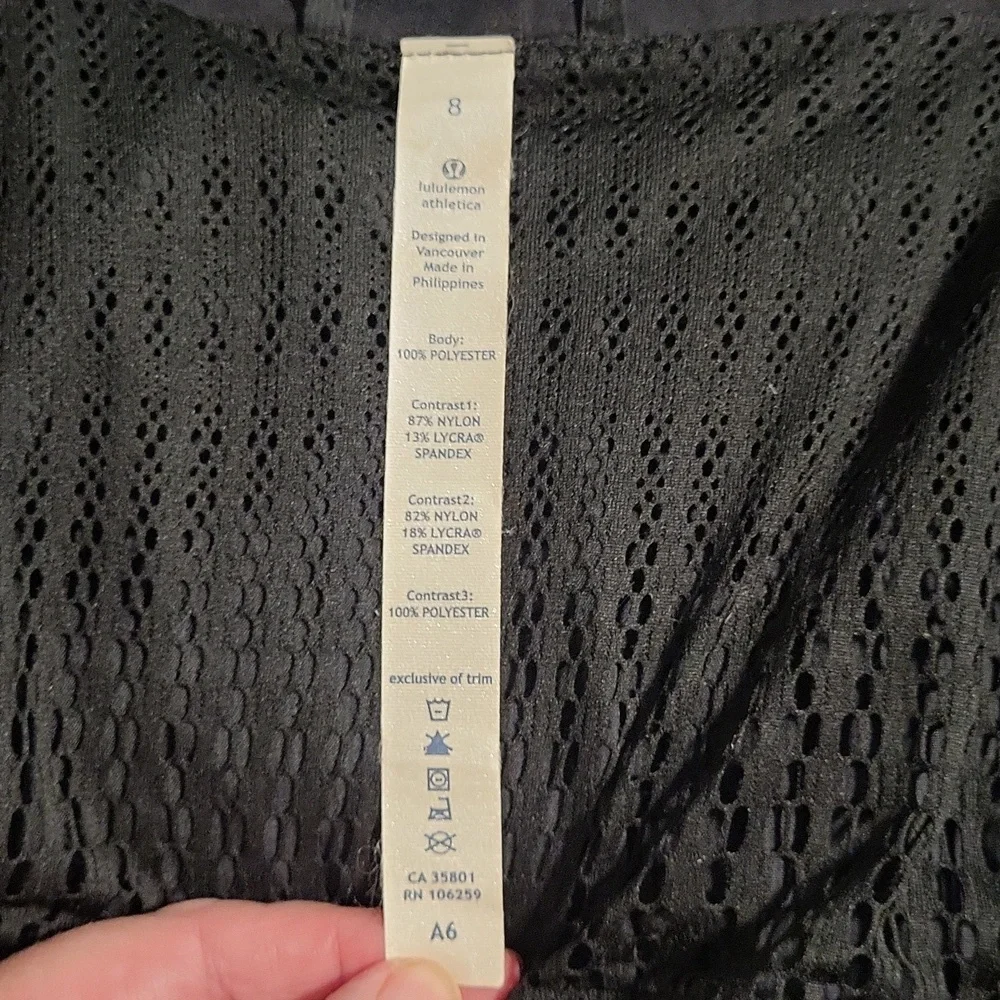 Lululemon Jacket - Picture 4 of 6